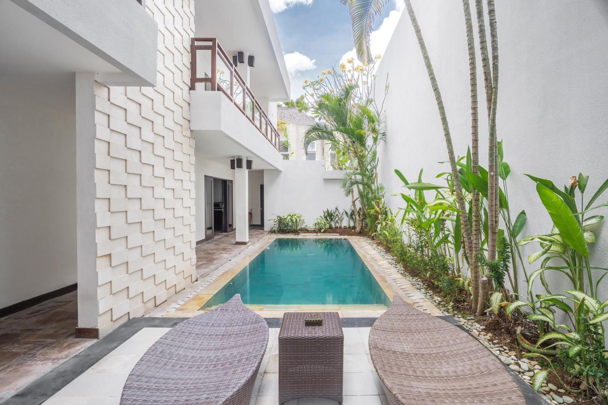 Danoya Private Luxury Residences 세미냑 외부 사진