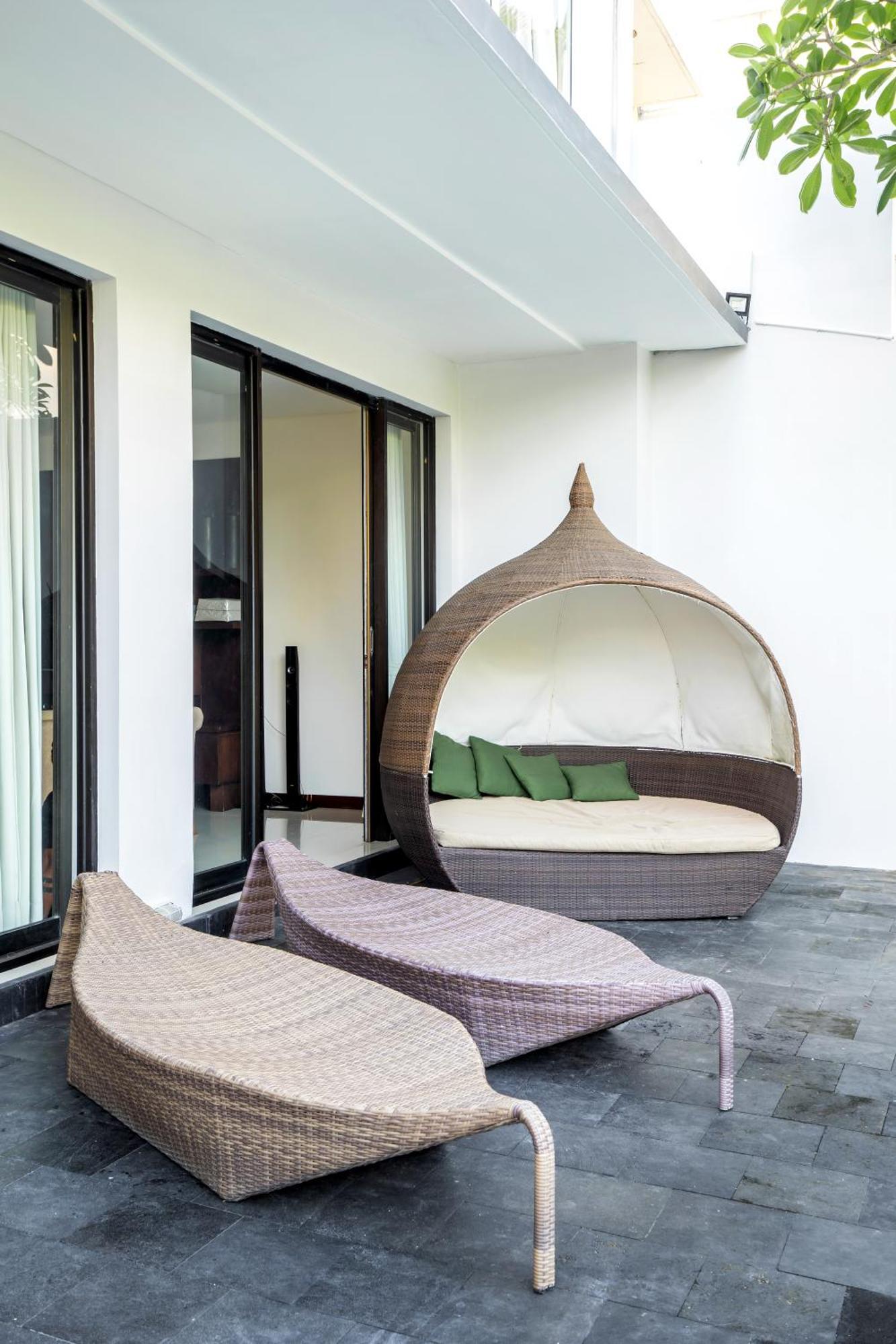 Danoya Private Luxury Residences 세미냑 외부 사진